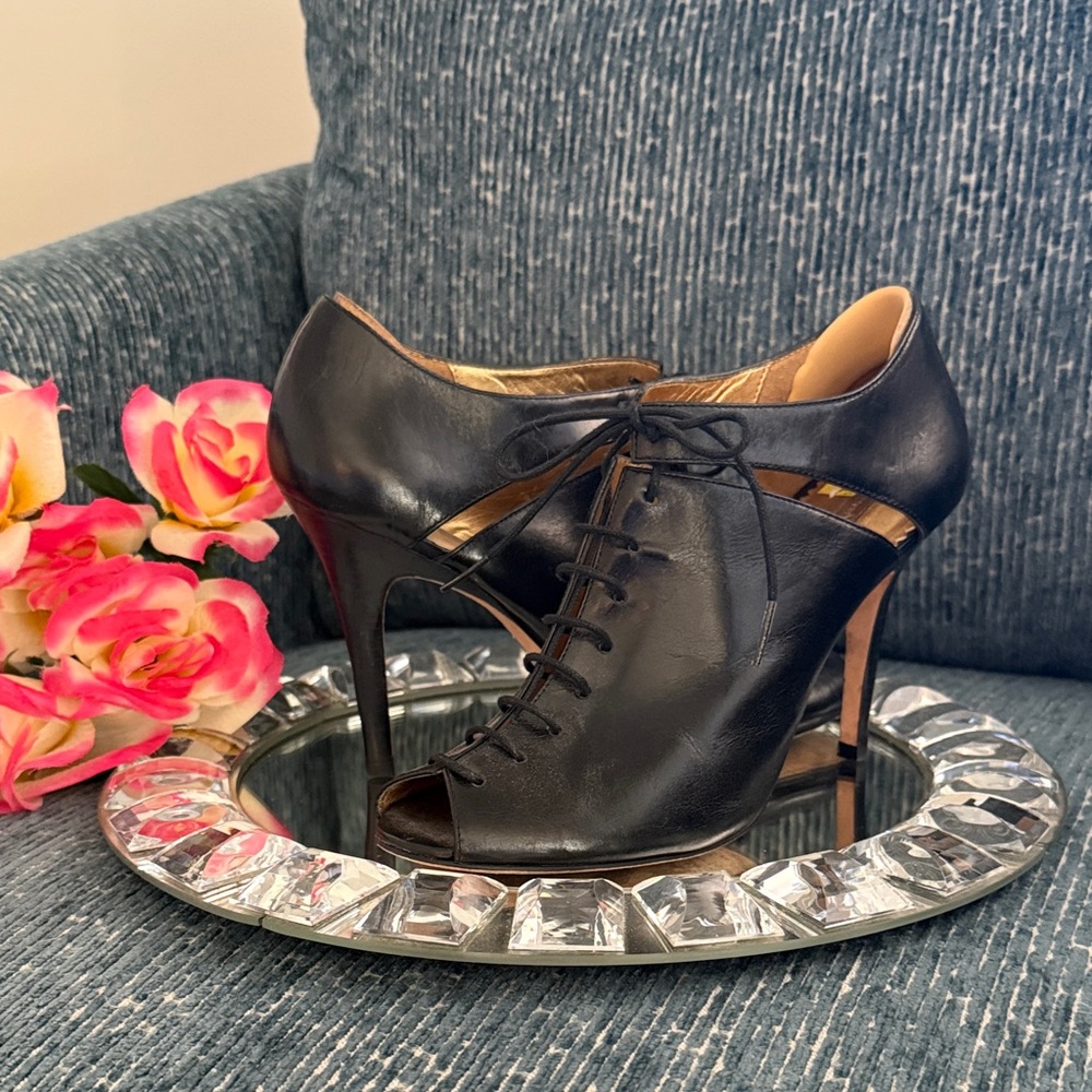Report Signature Black Lace-Up Heels